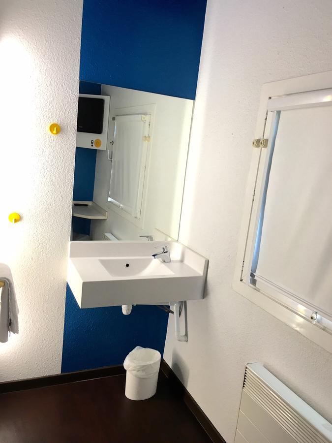 Hotelf1 Saint Brieuc Tregueux ภายนอก รูปภาพ